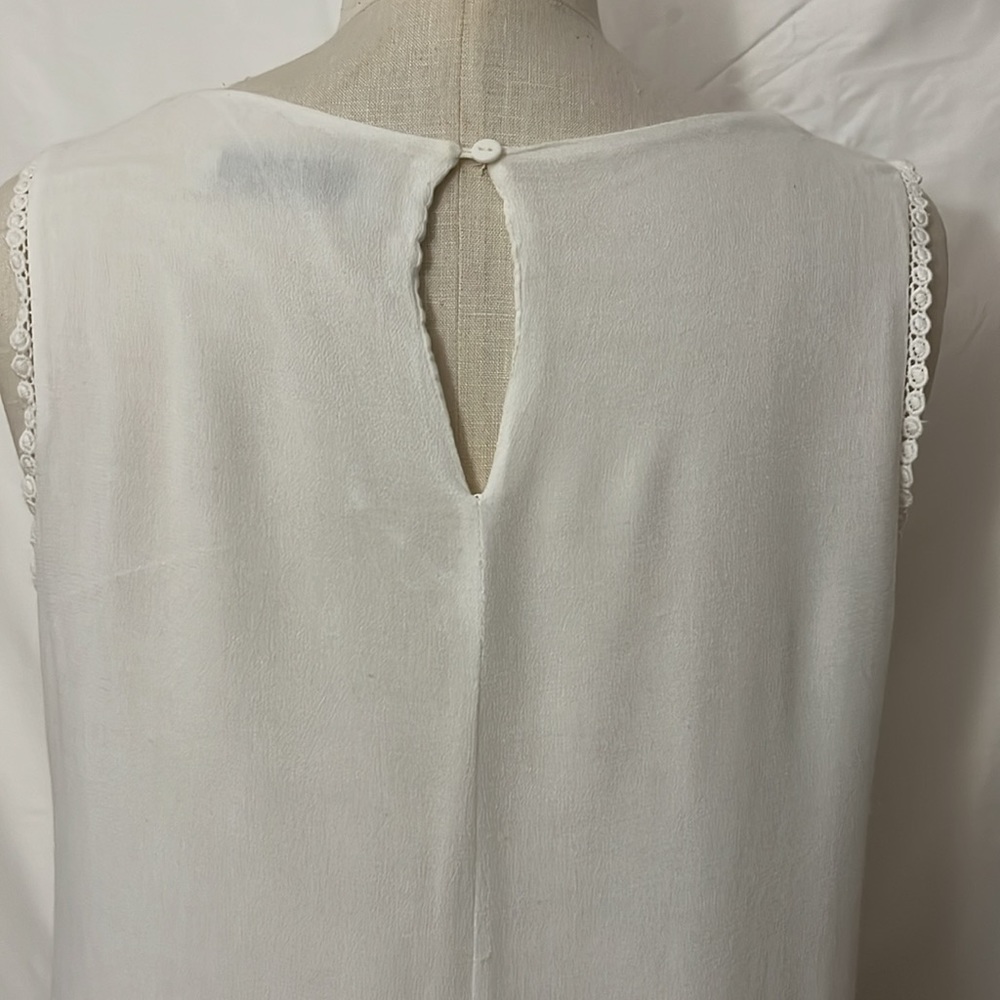 Embroidered Dress - Picture 7 of 7